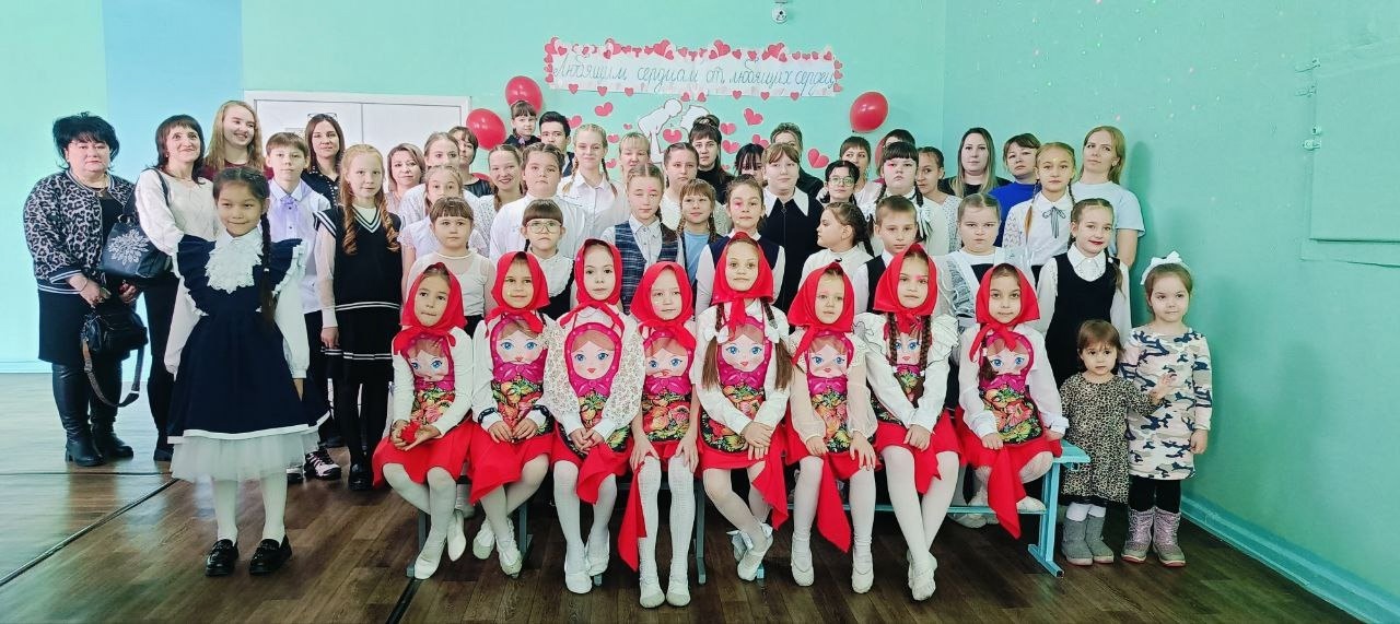 Концерт, посвященный Дню матери.